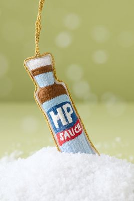 Ornement brodé studio THIE HP Sauce