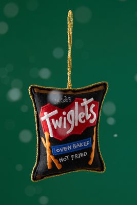 Décoration brodée Paquet de Twiglets Studio THIE