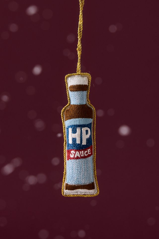 Ornement brodé HP Sauce studio THIE #1