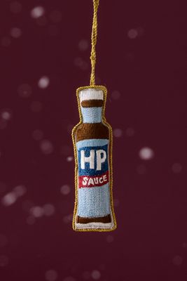 Ornement brodé HP Sauce studio THIE