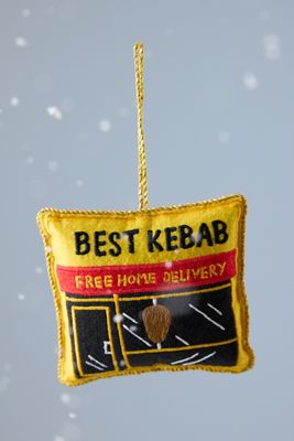 Decoración Bordada Kebab House de Studio THIE