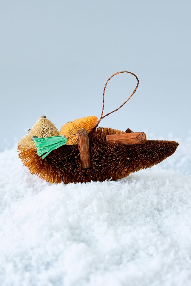 studio THIE Bristle Otter Ornament | Anthropologie UK