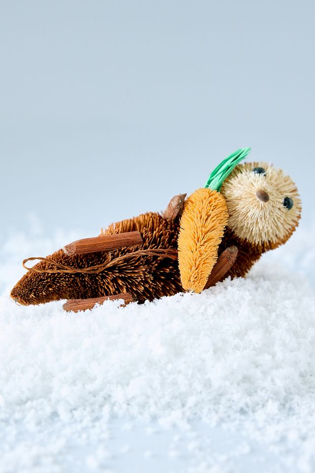 studio THIE Bristle Otter Ornament | Anthropologie UK