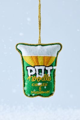 studio THIE Adorno Bordado de Pot Noodle Pollo y Champiñones