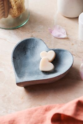 Stone Heart Soap Dish