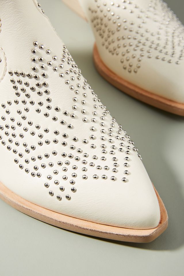 Dolce vita uma outlet studded leather bootie