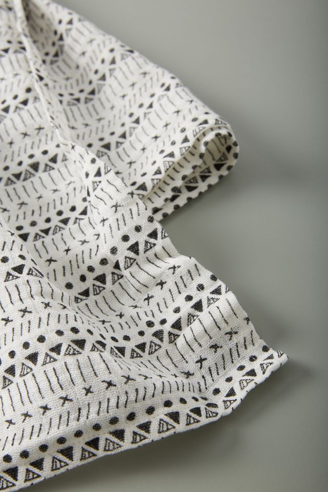 Laura Blythman Geo Swaddle #2
