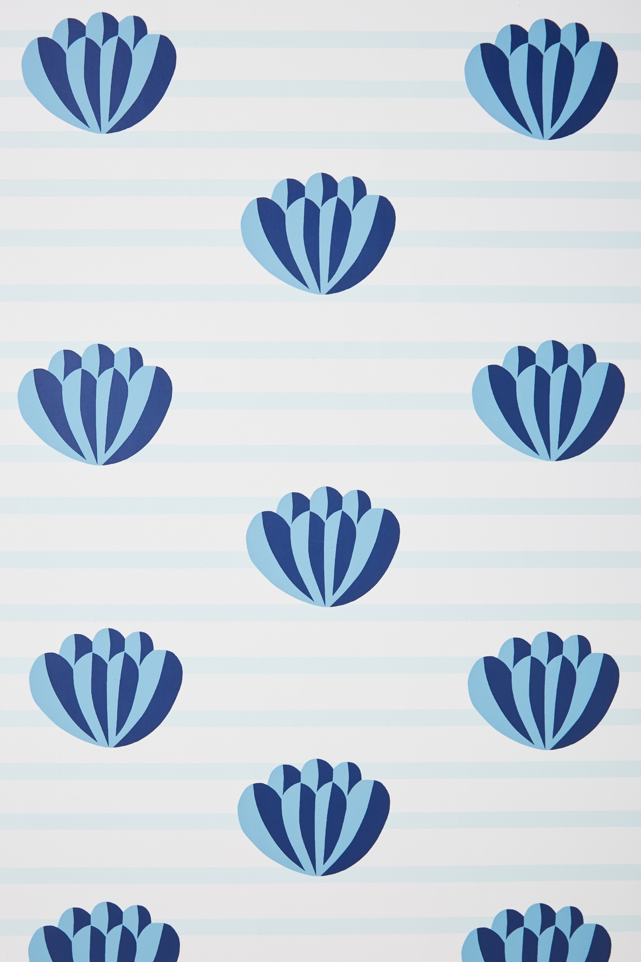 Lotus Striped Wallpaper