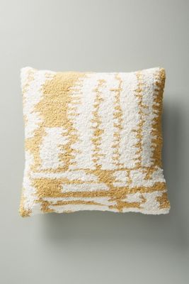 Tufted Jordana Pillow