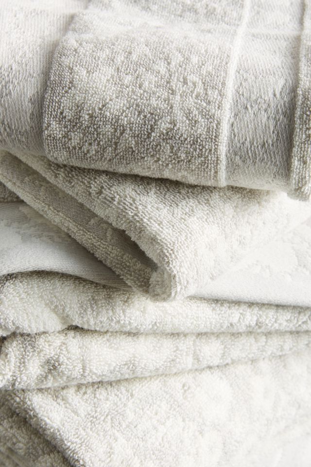 Lindie Bath Towel Collection #2