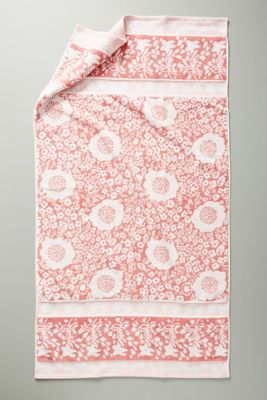 Lindie Bath Towel Collection