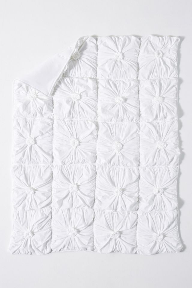 Organic Rosette Toddler Quilt #1