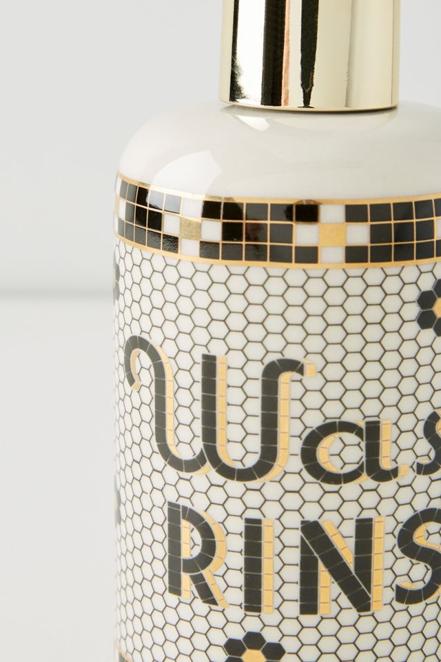 The Bistro Tile Stoneware Bath Collection #7