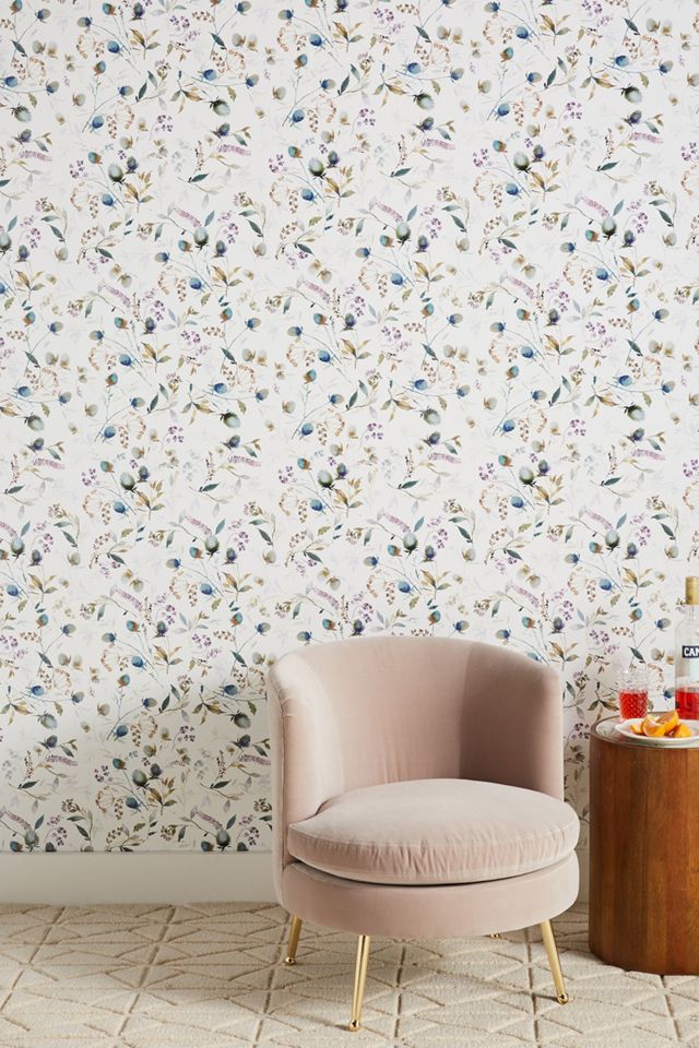Anthropologie Cillian Floral Wallpaper