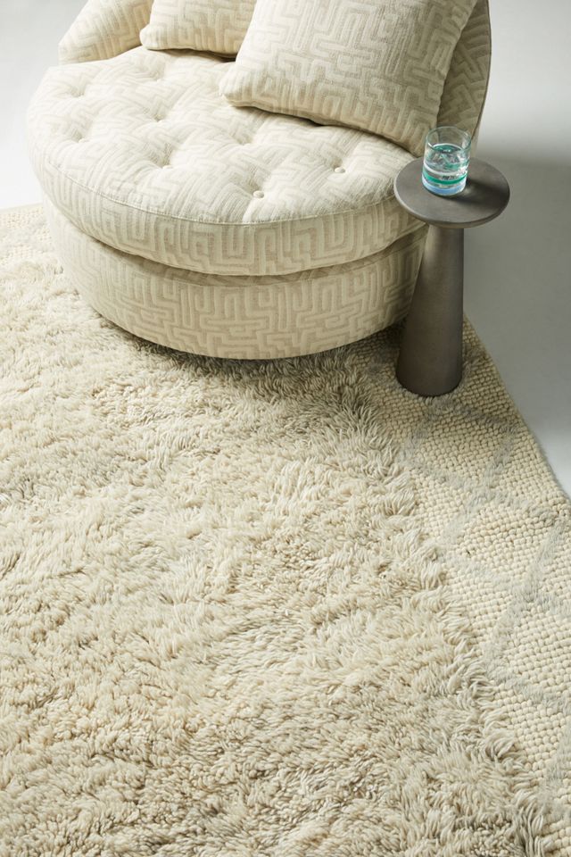 Tufted Vertex Rug #1