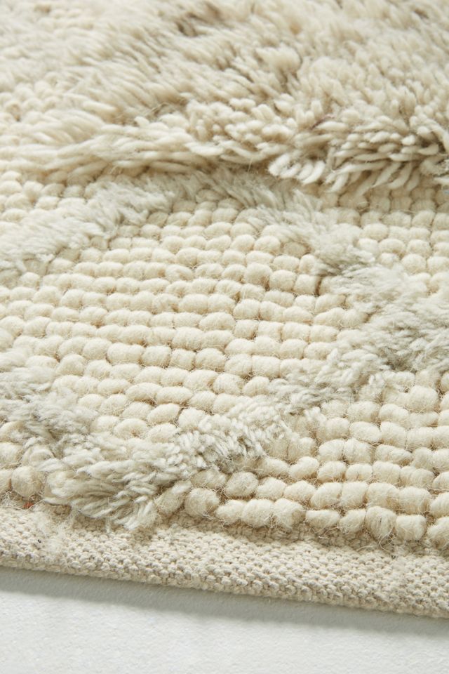 Tufted Vertex Rug #2