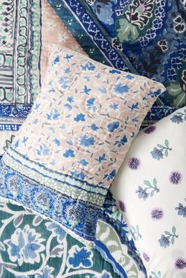 Livia Shams, Set of 2