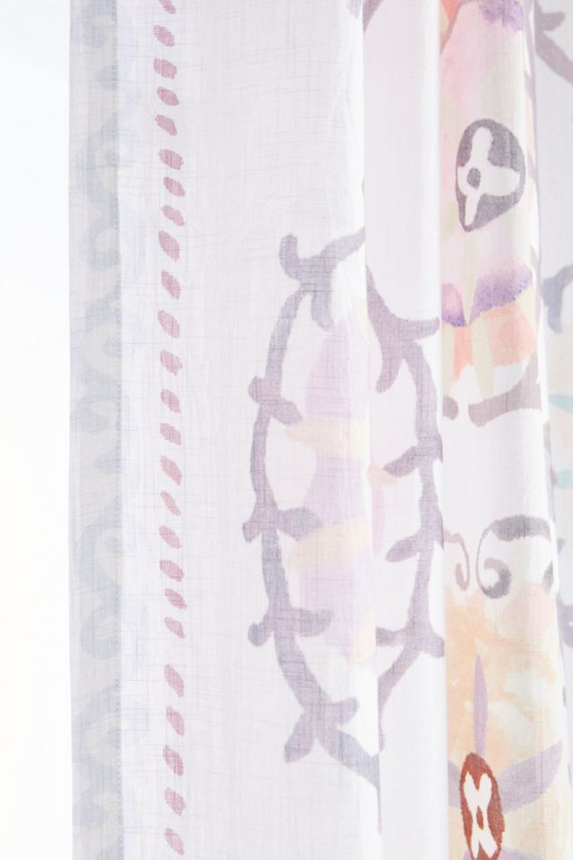 Edna Curtain #1
