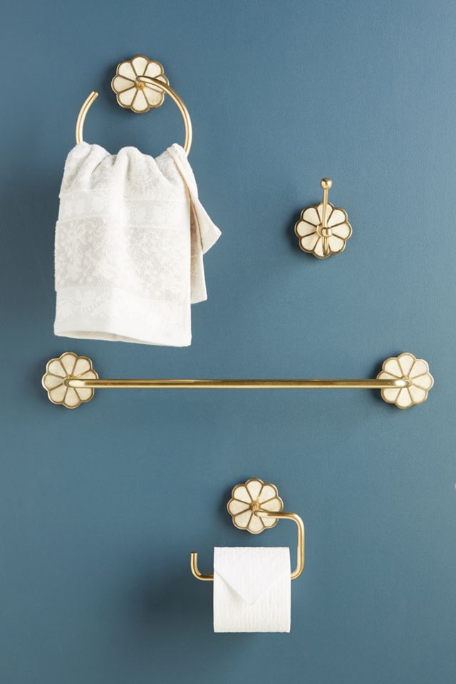 Botanist Towel Ring