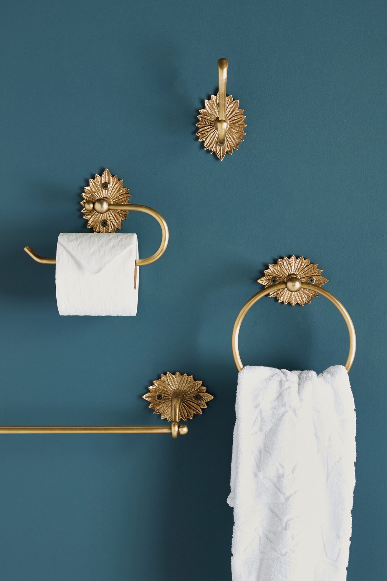 Demeter Towel Bar - Antique Brass, Standard, One Size