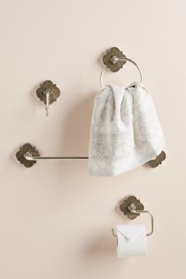 Vera Towel Bar