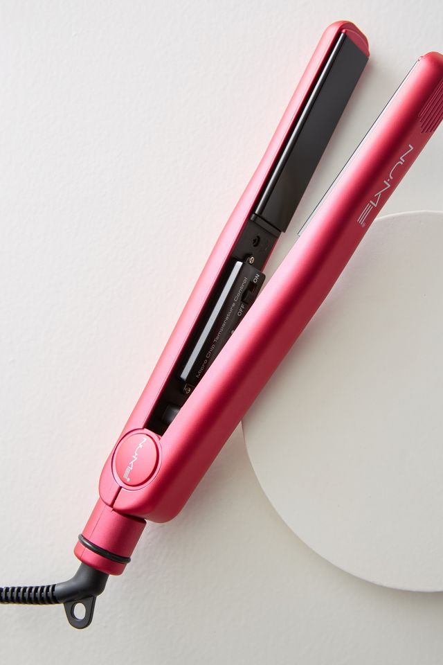 Nume flat iron clearance fashionista