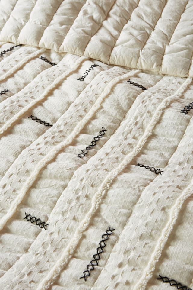 Embroidered Norah Quilt #2