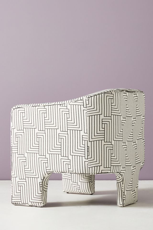 Effie Tripod Chair #4