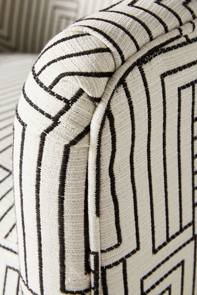 Effie Tripod Chair #5