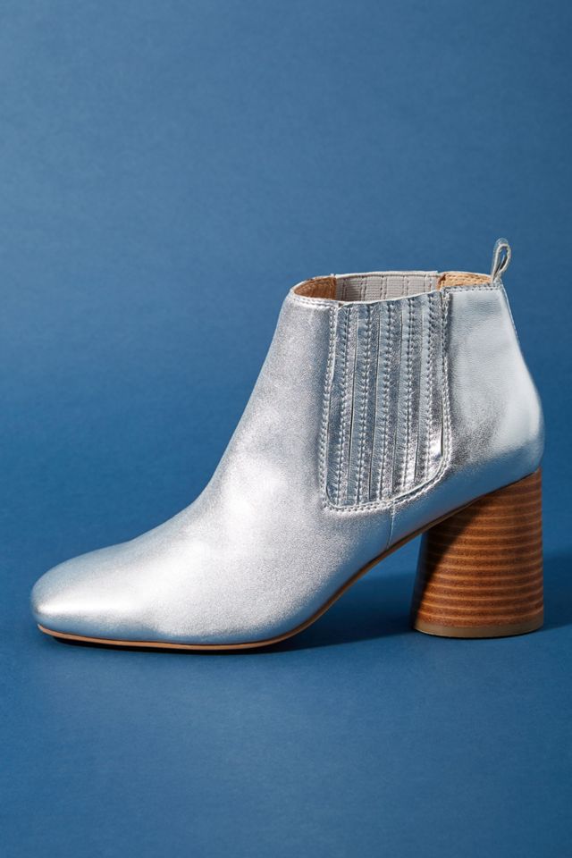 Silent D Nisters Booties #1
