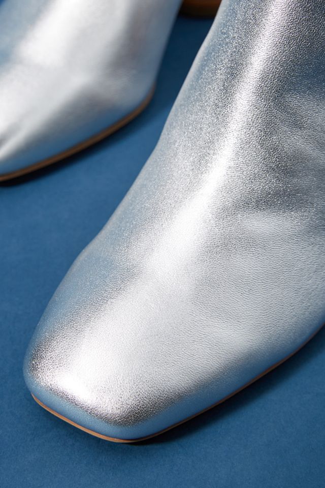 Silent D Nisters Booties #2