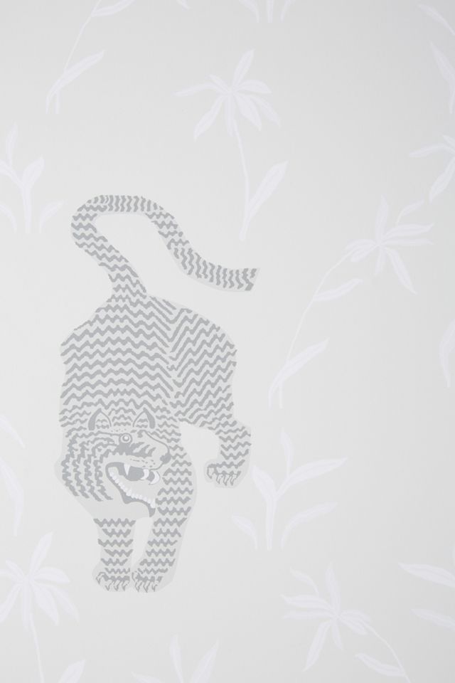 Stalking Tiger Traditional Wallpaper #3