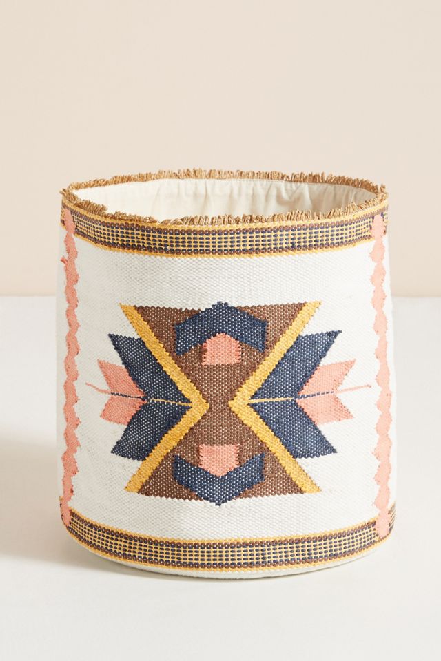 Eniko Basket #1
