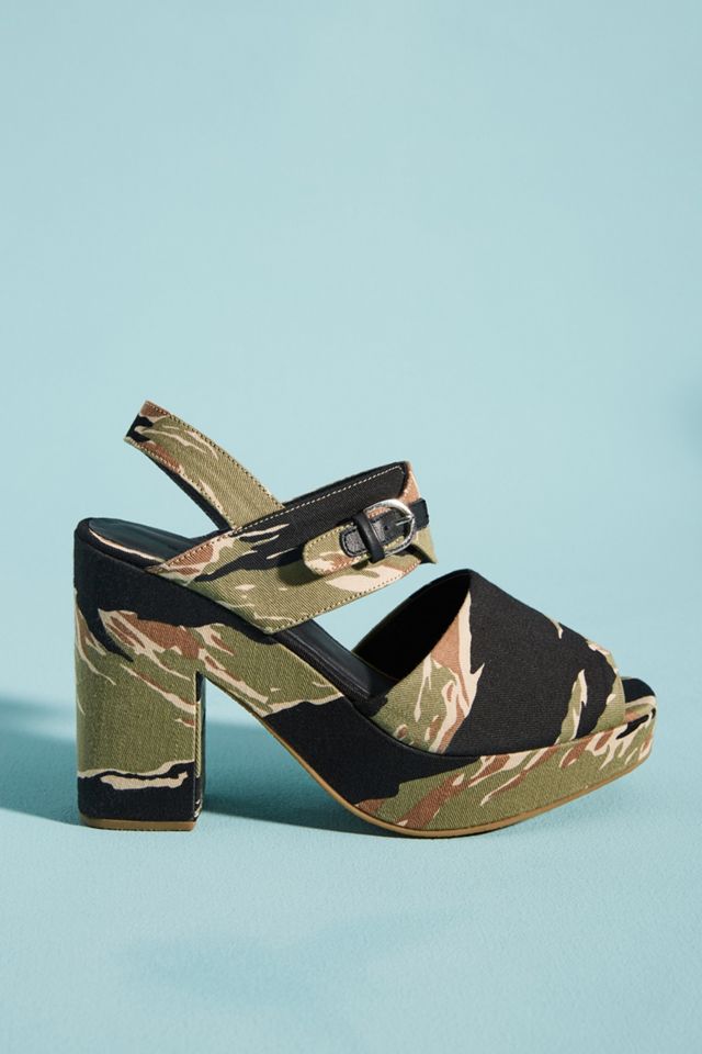 Rachel Comey Doyah Platform Sandals