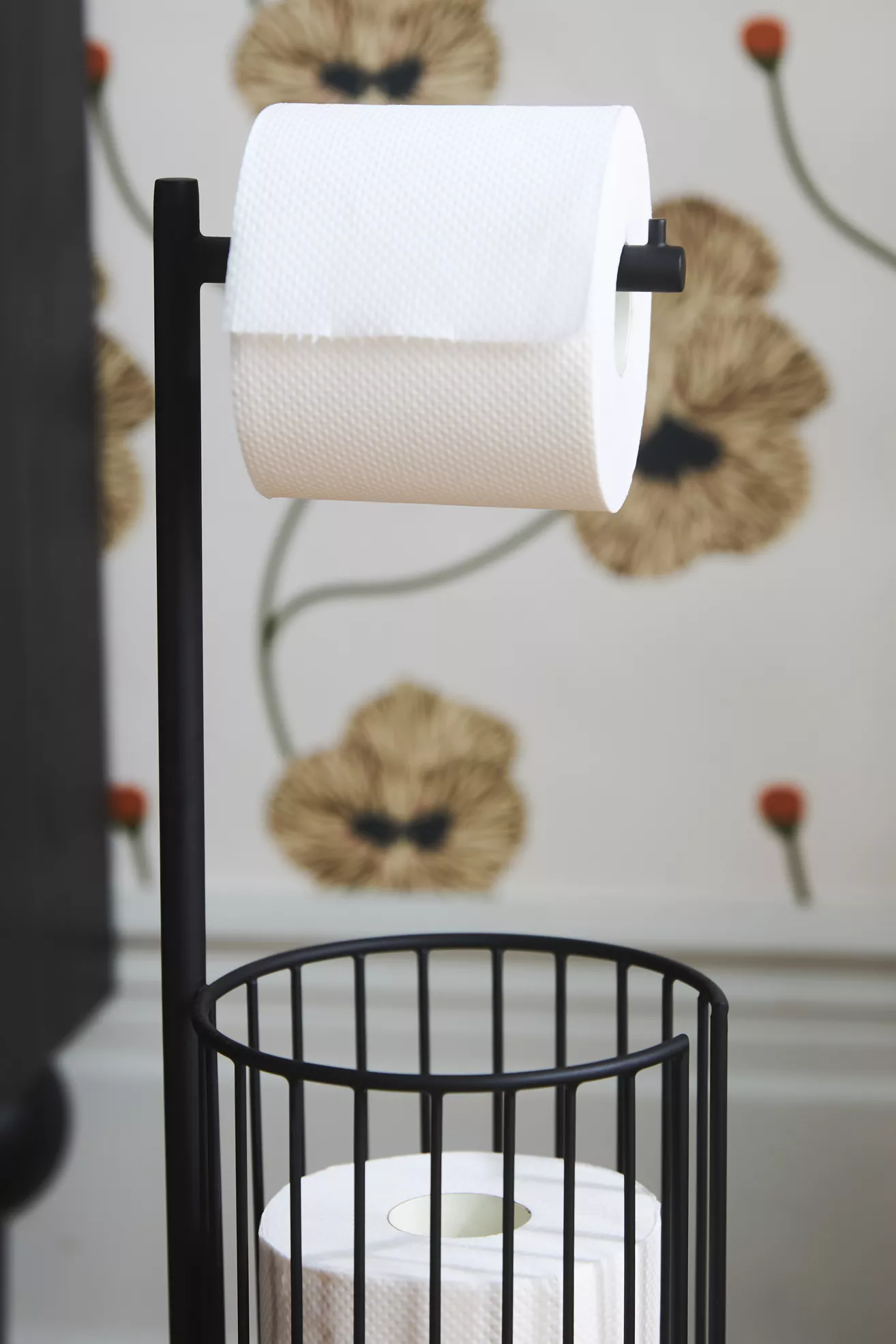 Kelly Standing Toilet Paper Holder - Stylish & Modern