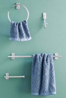 Streamline Towel Bar