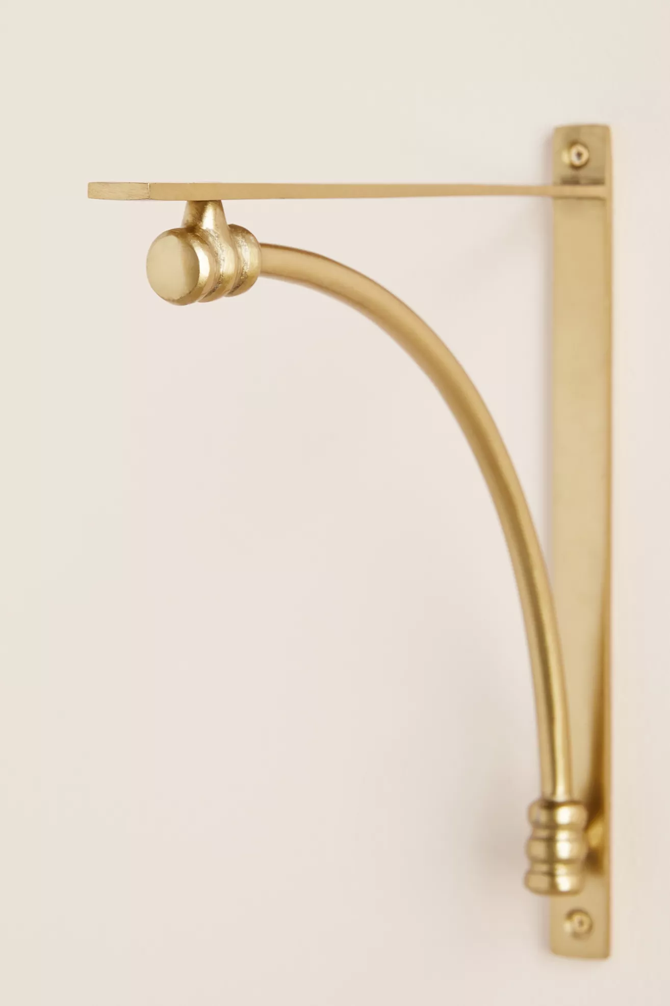 Constance Shelf Bracket - thumbnail 3