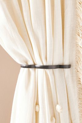 Constance Handle