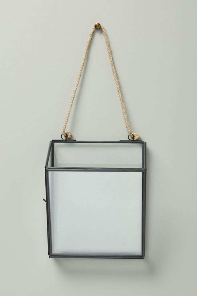 Hanging Pocket Frame #1