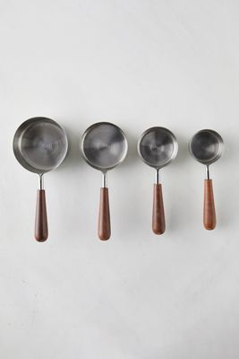 Wood Handle Measuring Cup Set