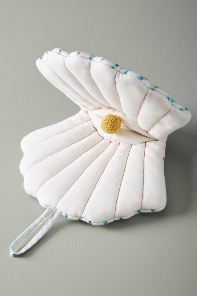 Seashell Oven Mitt #1