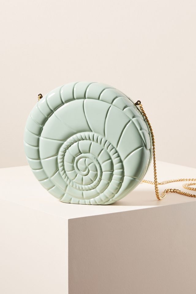 Aranaz Round Shell Clutch