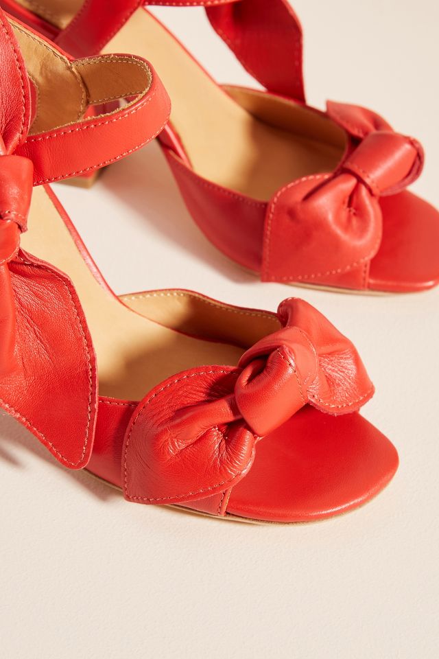 Bill blass carmen bow heels sale