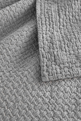 Peacock Alley Juliet Matelassé Lightweight Covelet