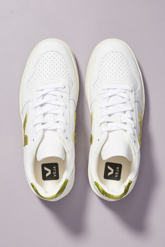 Veja V-10 Sneakers #1