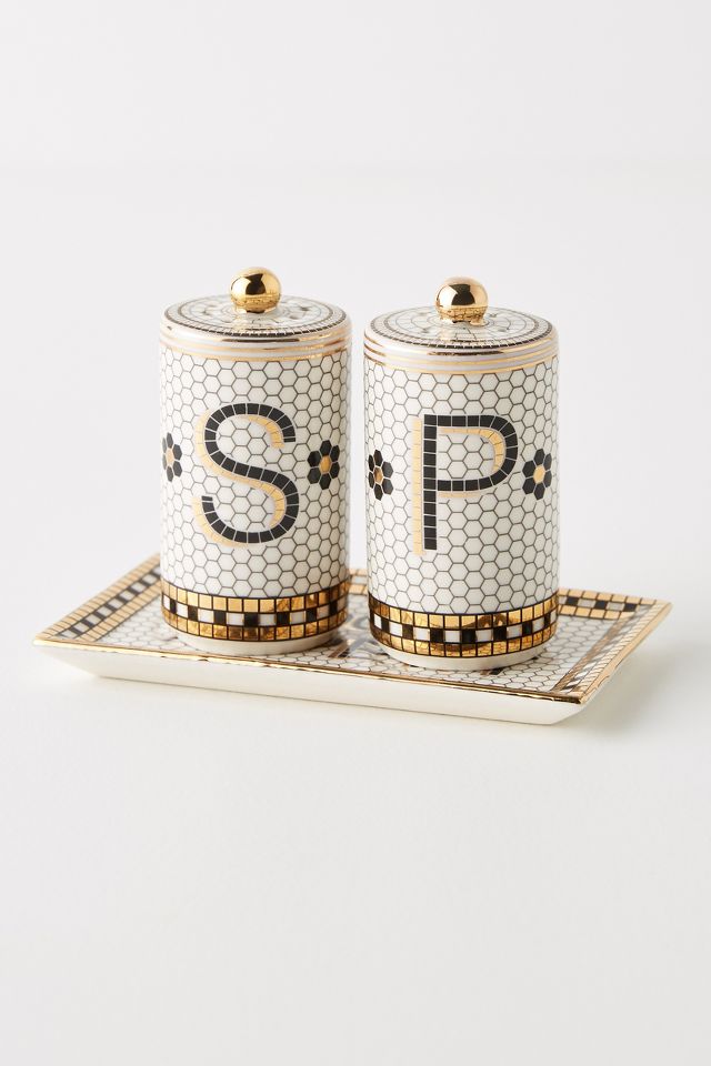 Salt & Pepper Shakers | Stoneware