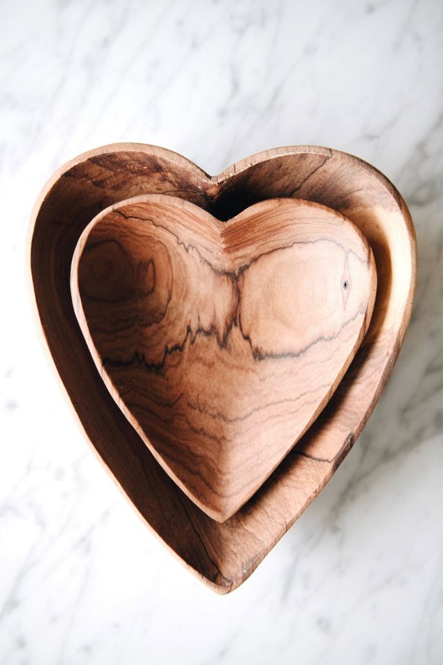 Roan Iris Wild Olive Wood Heart Serving Plates #2
