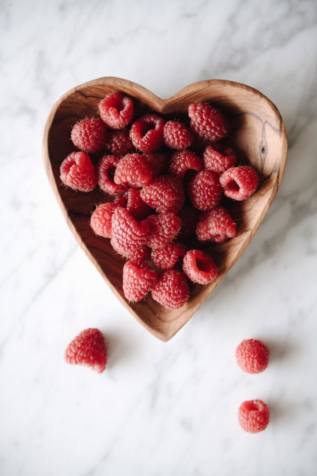 Roan Iris Wild Olive Wood Heart Serving Plates #3