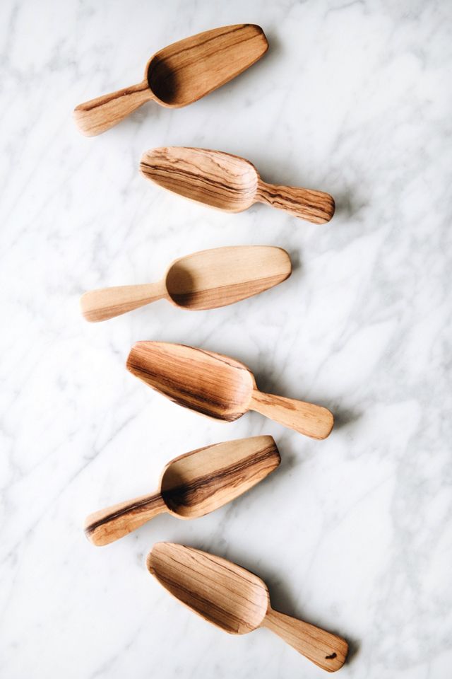 Roan Iris Wild Olive Wood Bin Scoop Set #1