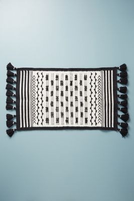 Tasseled Pedana Bath Mat